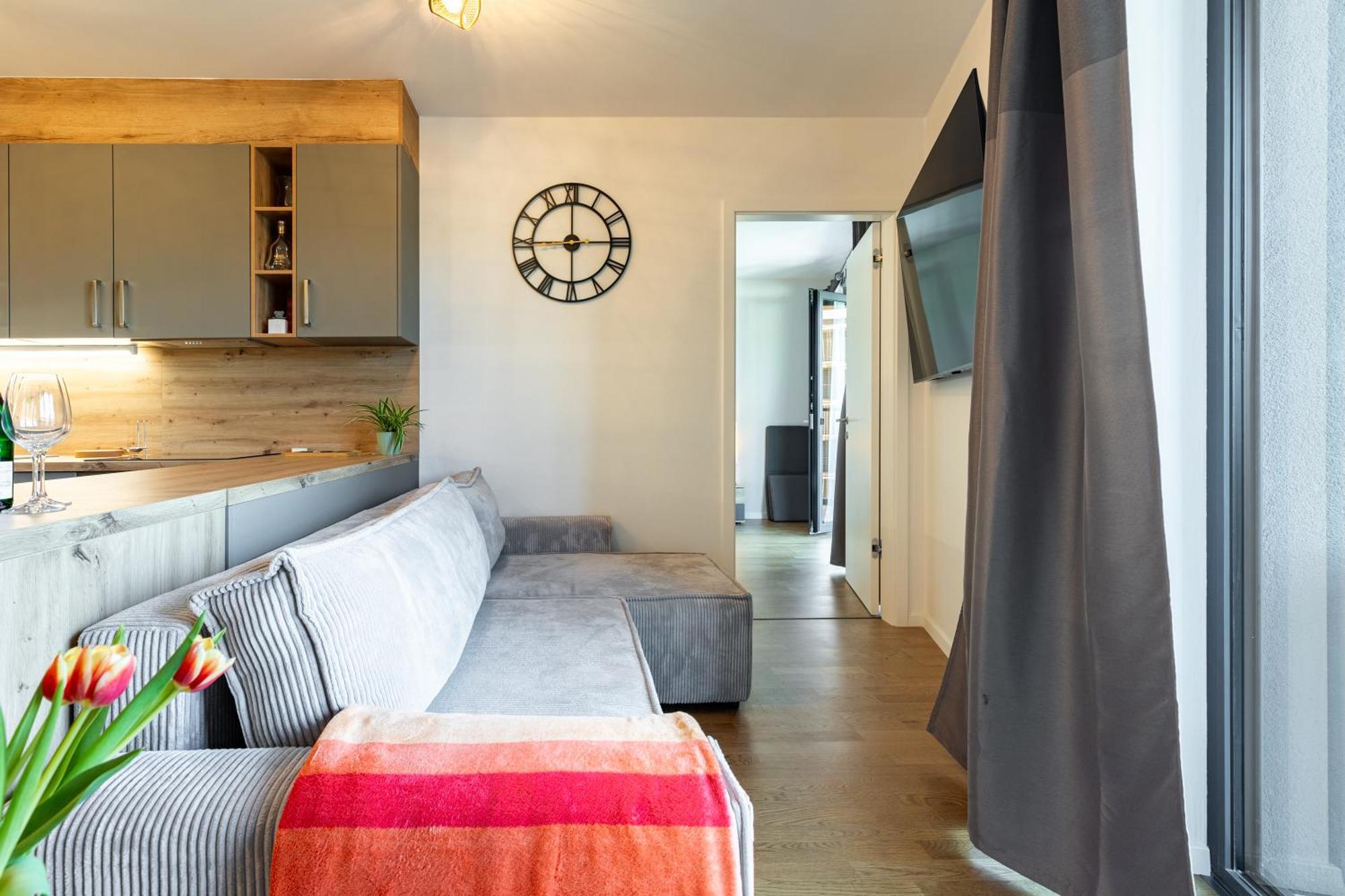 Bnb Slovakia Guthaus 64D Bratislava Exterior photo