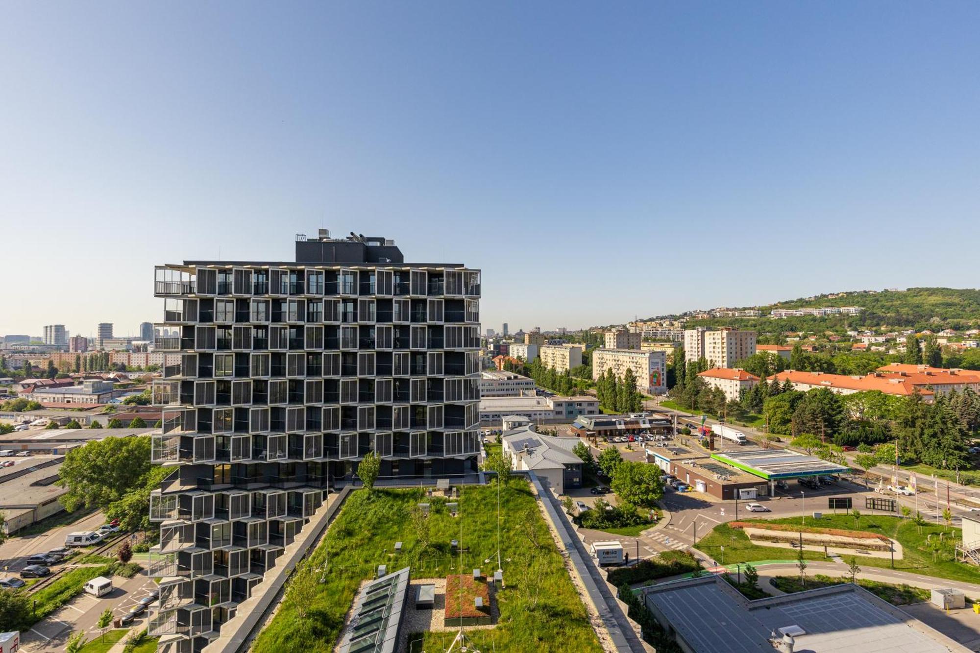 Bnb Slovakia Guthaus 64D Bratislava Exterior photo