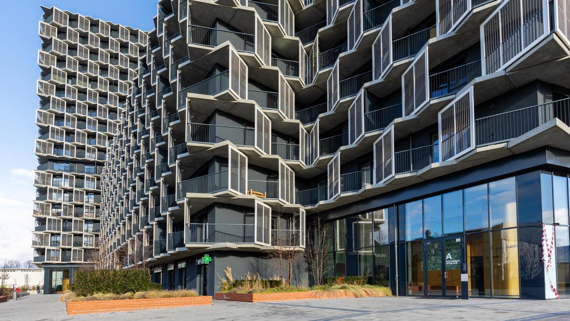 Bnb Slovakia Guthaus 64D Bratislava Exterior photo