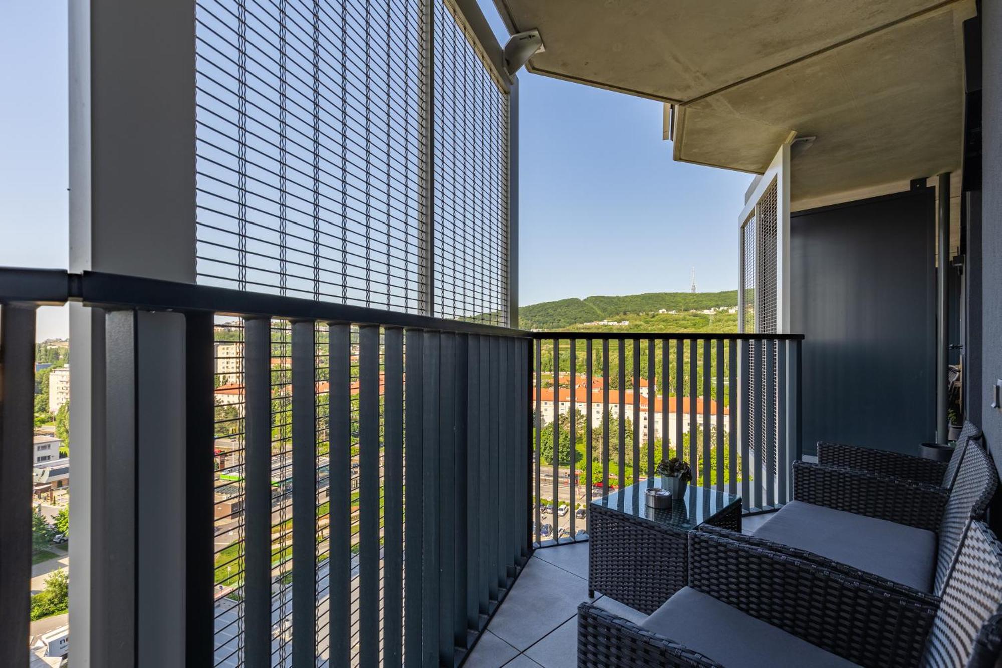 Bnb Slovakia Guthaus 64D Bratislava Exterior photo