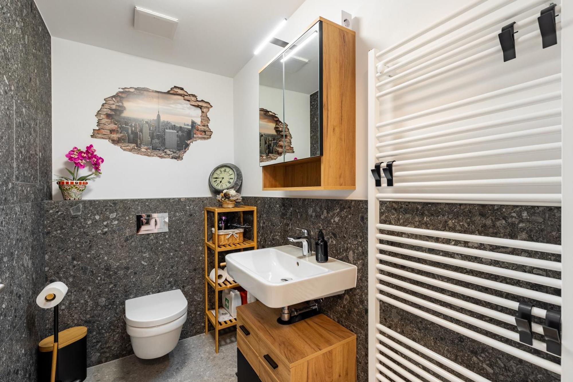 Bnb Slovakia Guthaus 64D Bratislava Exterior photo