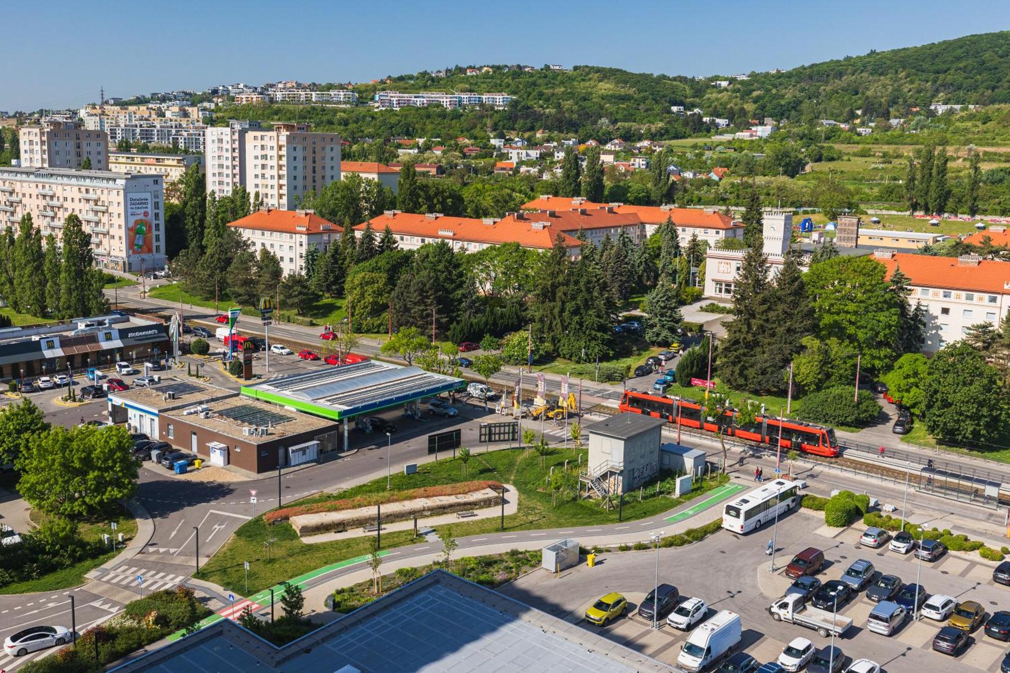 Bnb Slovakia Guthaus 64D Bratislava Exterior photo